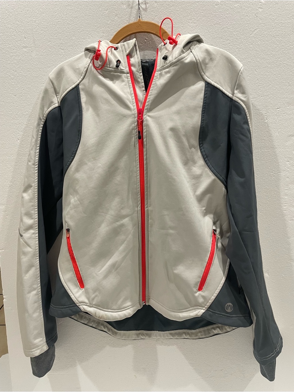 Mondetta Hooded Softshell Jacket - Off-White, Dark Gray & pink